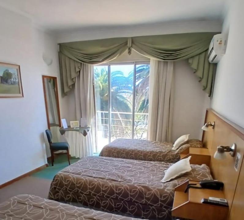 Hotel Aguay Gualeguaychú エクステリア 写真