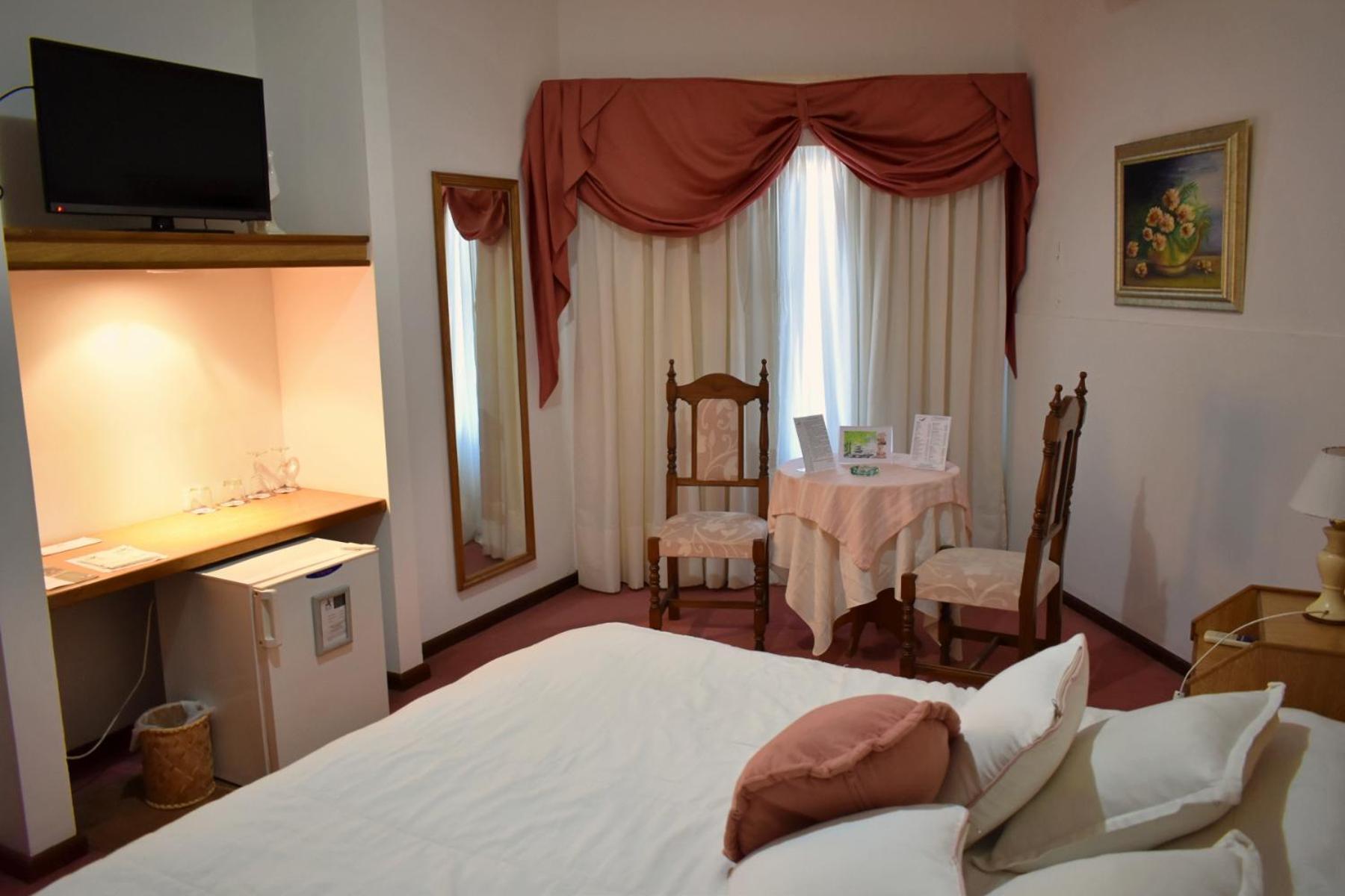 Hotel Aguay Gualeguaychú エクステリア 写真