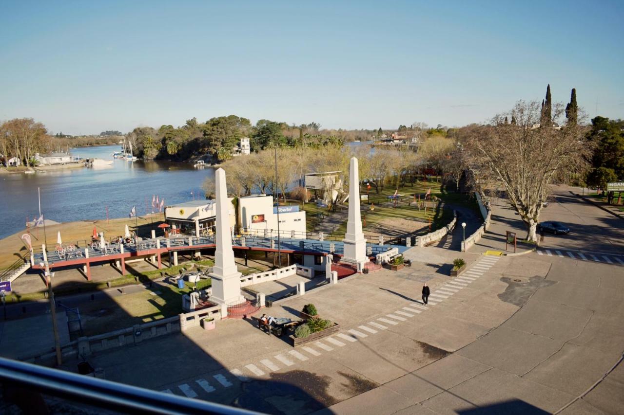 Hotel Aguay Gualeguaychú エクステリア 写真
